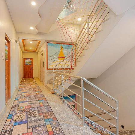 Oyo 799 Hotel Tik Tok Pvt Ltd. カトマンズ エクステリア 写真